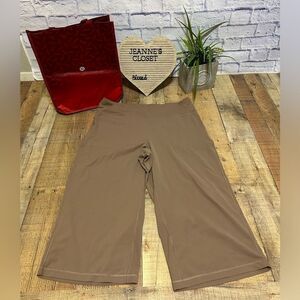 Lululemon Align Wide Leg Super-High-Rise Crop *23" size 20